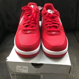 Men’s Nike Air Force 1 size 8.5 brand new with box
